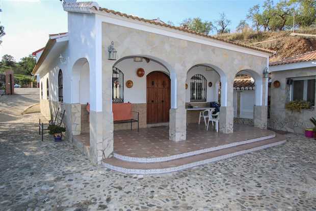 Image No.7-Propriété de 7 chambres à vendre à Guaro