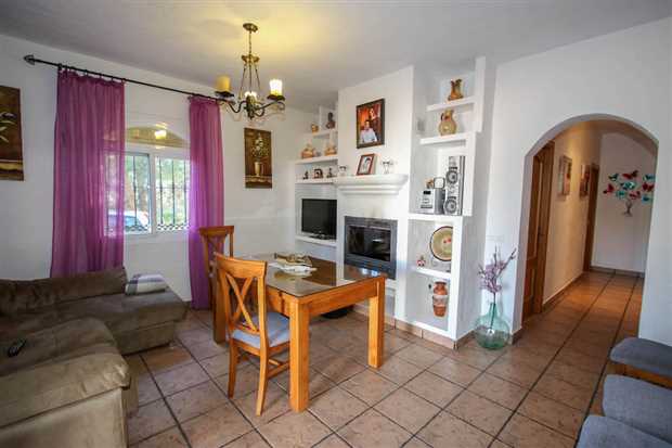 Image No.9-Propriété de 7 chambres à vendre à Guaro