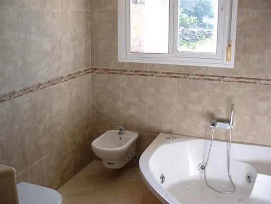 Image No.9-Propriété de 4 chambres à vendre à Guaro