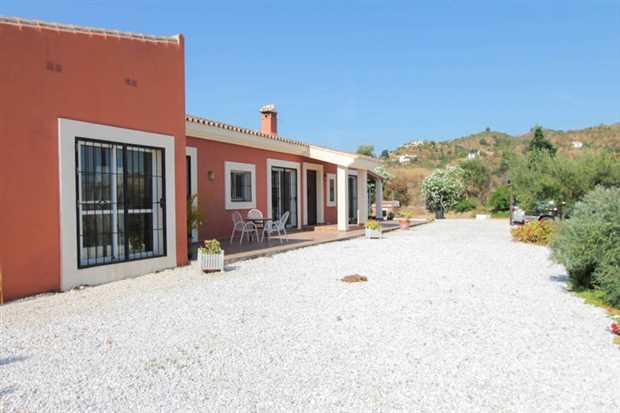 Image No.18-Propriété de 6 chambres à vendre à Monda