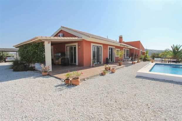 Image No.20-Propriété de 6 chambres à vendre à Monda