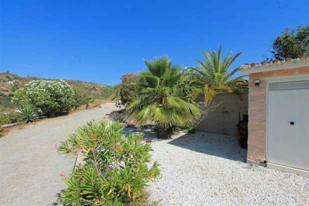 Image No.8-Propriété de 6 chambres à vendre à Monda