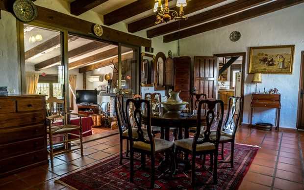 Image No.10-Propriété de 5 chambres à vendre à Álora