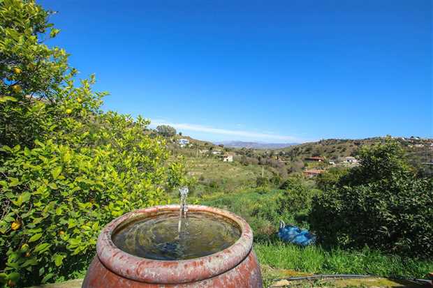 Image No.2-3 Bed Property for sale