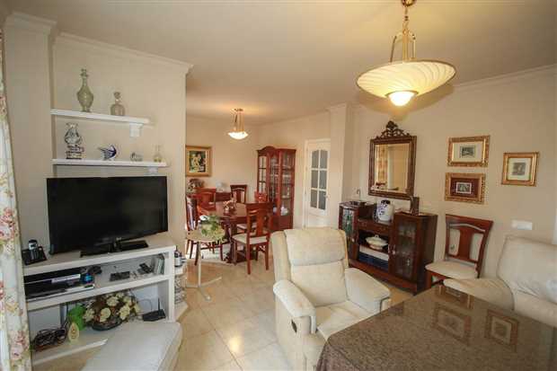 Image No.6-5 Bed Property for sale