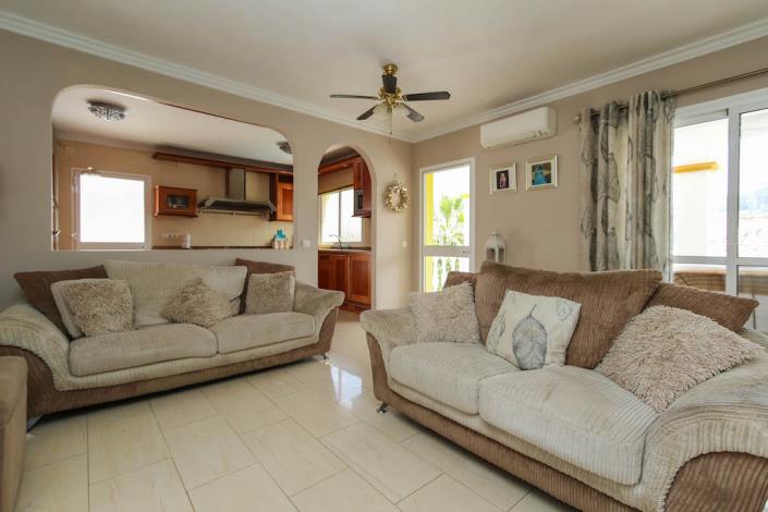 Image No.9-Propriété de 5 chambres à vendre à Monda