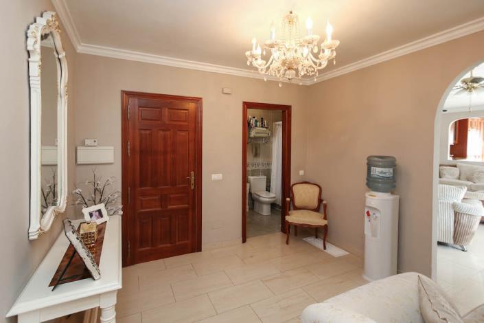 Image No.14-Propriété de 5 chambres à vendre à Monda