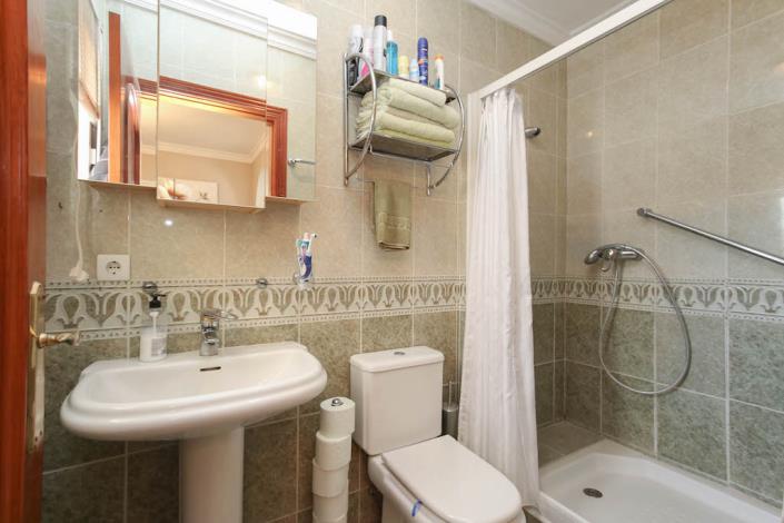 Image No.23-Propriété de 5 chambres à vendre à Monda