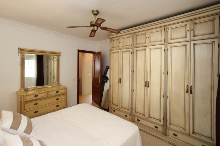 Image No.22-Propriété de 5 chambres à vendre à Monda