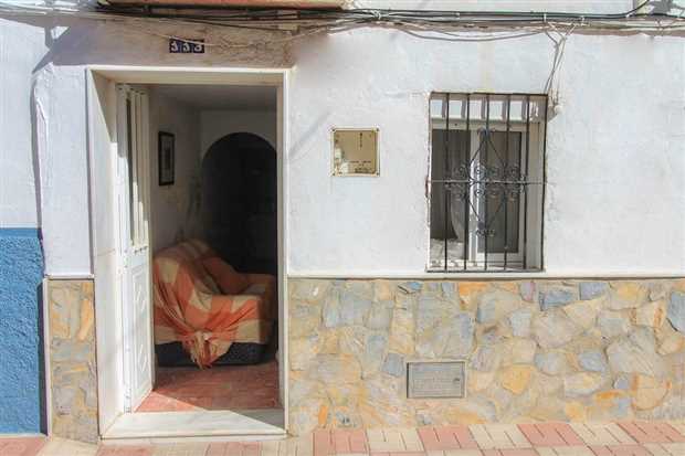 Image No.2-Propriété de 3 chambres à vendre à Yunquera