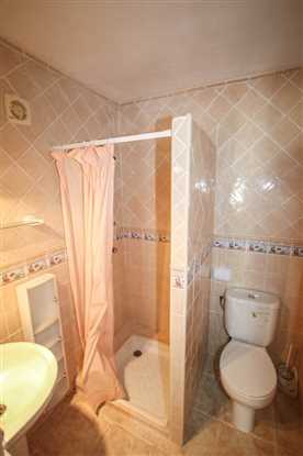 Image No.10-5 Bed Property for sale