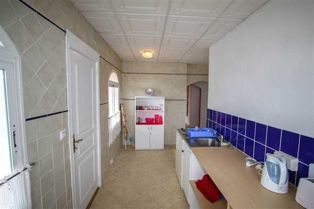 Image No.25-5 Bed Property for sale