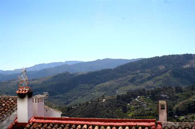 Image No.2-Maison de ville de 1 chambre à vendre à Yunquera