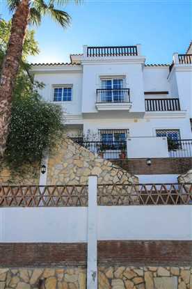 Image No.2-Propriété de 4 chambres à vendre à Alhaurín de la Torre