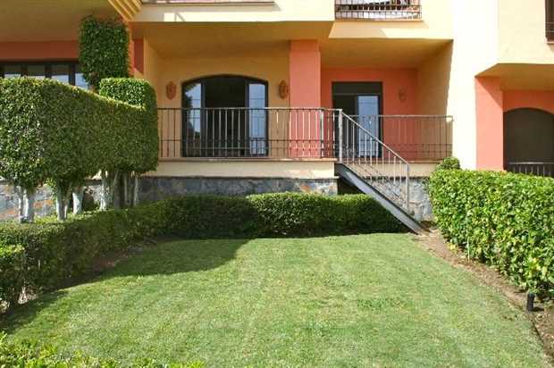 Image No.3-2 Bed Property for sale