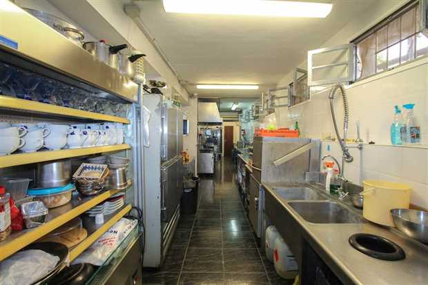 Image No.27-Propriété de 9 chambres à vendre à Álora