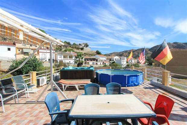 Image No.7-Propriété de 9 chambres à vendre à Álora