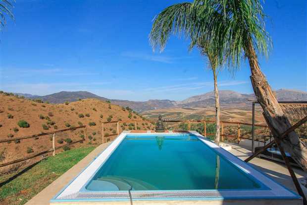 Image No.1-Propriété de 3 chambres à vendre à Álora
