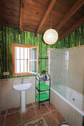 Image No.27-3 Bed Property for sale