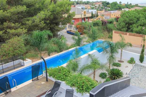 Image No.3-Propriété de 5 chambres à vendre à Alhaurín de la Torre