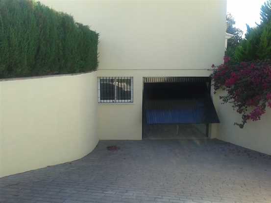 Image No.13-5 Bed Property for sale