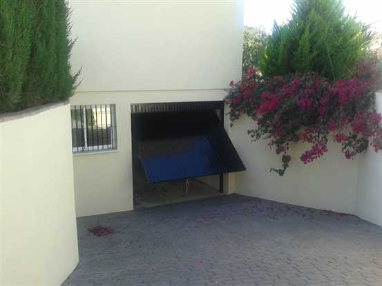 Image No.14-5 Bed Property for sale