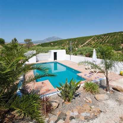 Image No.5-8 Bed Property for sale