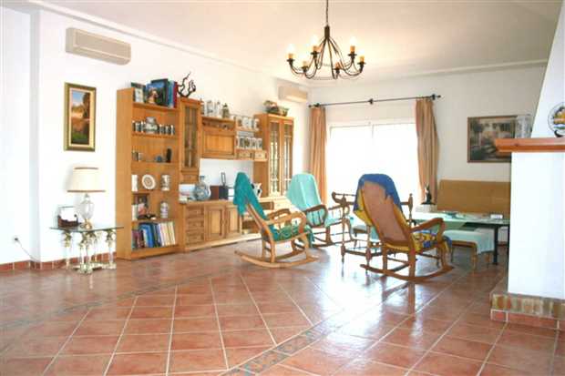 Image No.13-Propriété de 4 chambres à vendre à Guaro