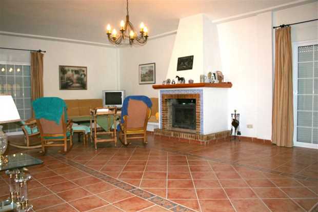 Image No.8-Propriété de 4 chambres à vendre à Guaro