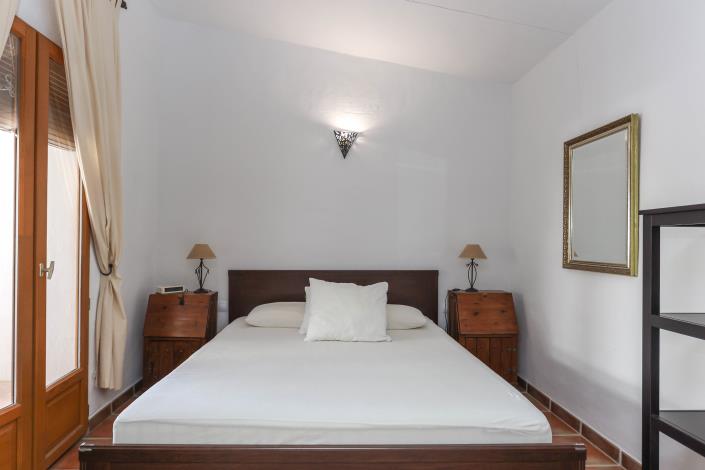 Image No.43-7 Bed Hotel for sale