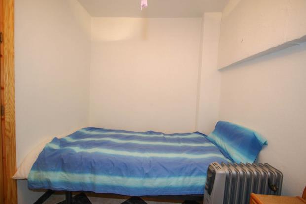 Image No.10-3 Bed Townhouse for sale