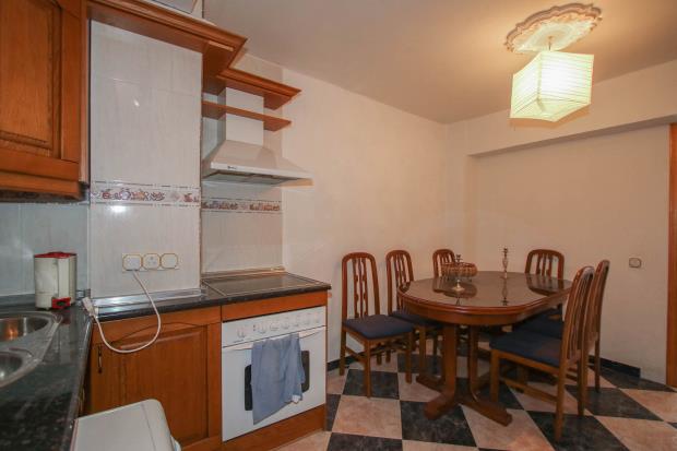 Image No.6-3 Bed Townhouse for sale