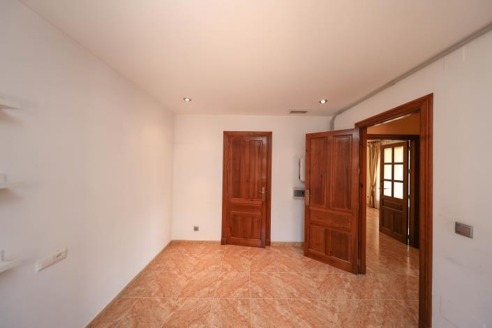 Image No.21-Villa / Détaché de 4 chambres à vendre à Coin