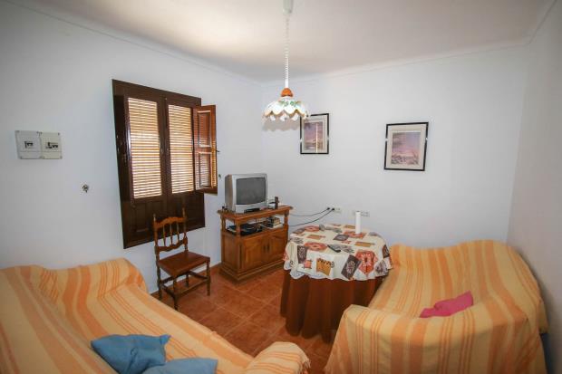 Image No.25-5 Bed Townhouse for sale