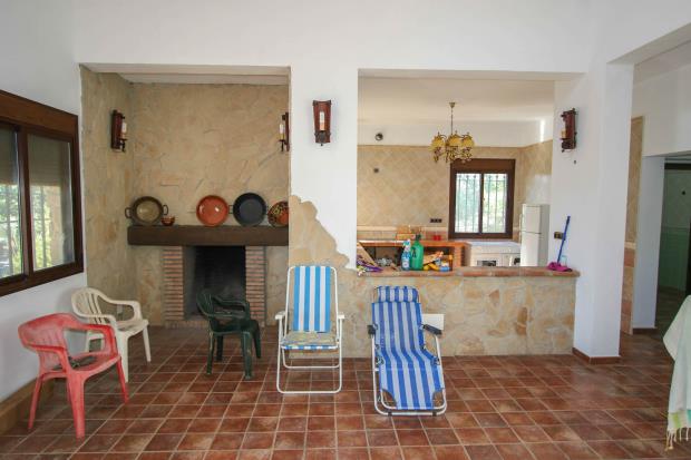 Image No.29-3 Bed Villa / Detached for sale