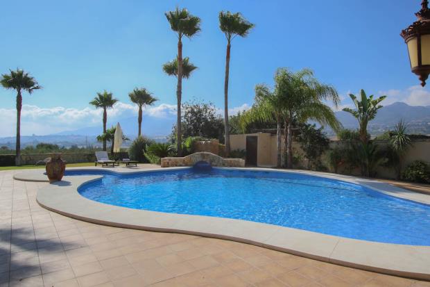 Image No.5-6 Bed Villa for sale