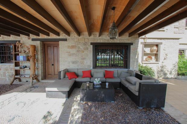 Image No.8-6 Bed Villa for sale