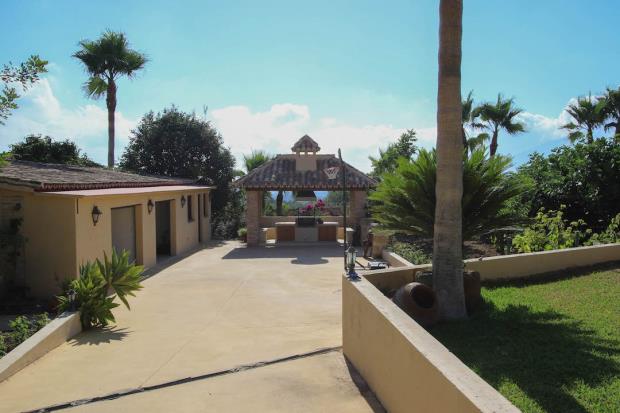 Image No.11-6 Bed Villa for sale