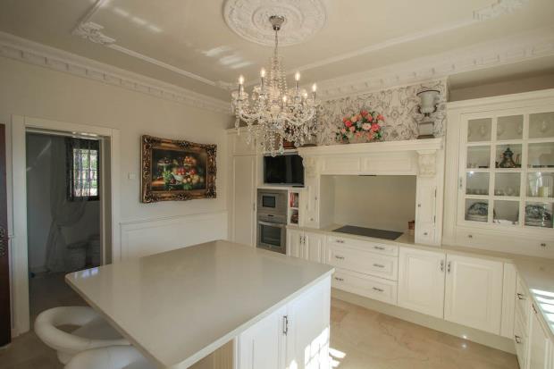 Image No.21-6 Bed Villa for sale