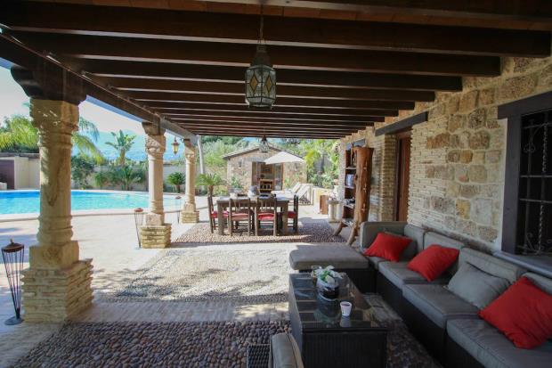 Image No.27-6 Bed Villa for sale