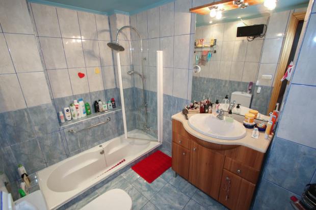 Image No.16-3 Bed Townhouse for sale