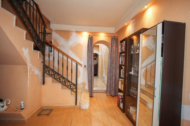 Image No.4-3 Bed Townhouse for sale