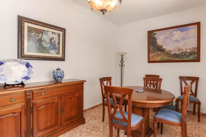 Image No.4-Maison de ville de 7 chambres à vendre à Guaro