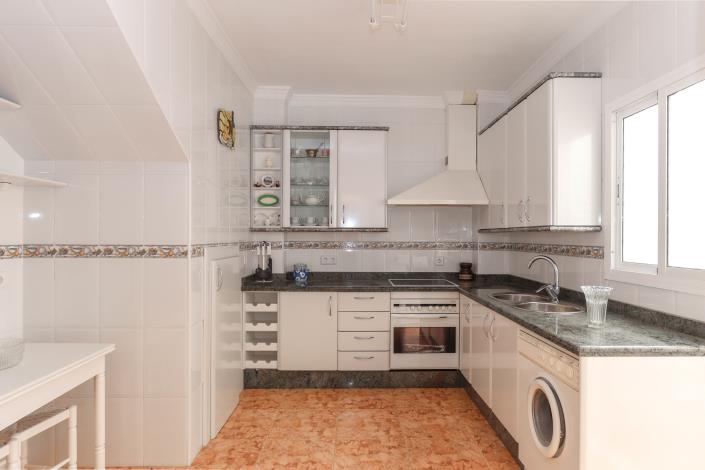 Image No.5-Maison de ville de 7 chambres à vendre à Guaro