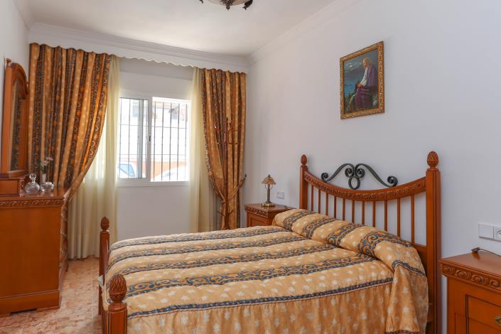 Image No.21-Maison de ville de 7 chambres à vendre à Guaro