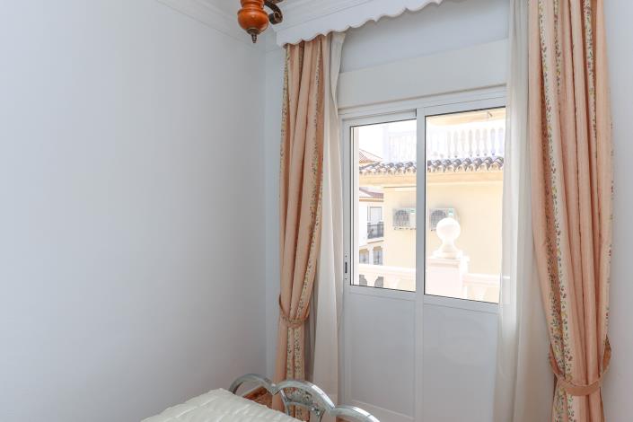 Image No.27-Maison de ville de 7 chambres à vendre à Guaro