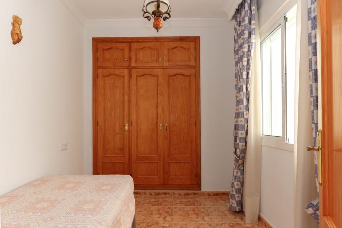 Image No.29-Maison de ville de 7 chambres à vendre à Guaro