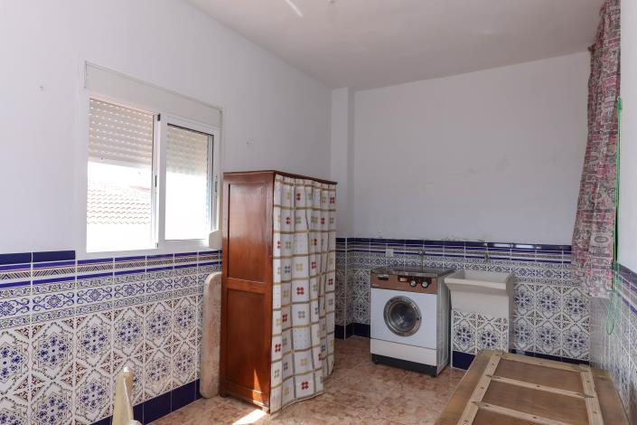 Image No.35-Maison de ville de 7 chambres à vendre à Guaro