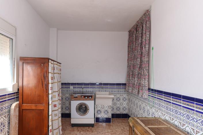 Image No.36-Maison de ville de 7 chambres à vendre à Guaro