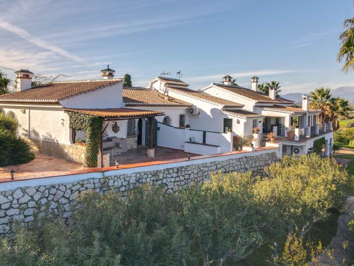 Image No.13-6 Bed Villa / Detached for sale